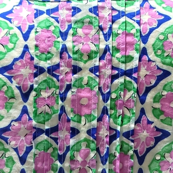 Talbots Split Neck Pin-tuck Top - Medallion Size XL - Picture 10 of 13